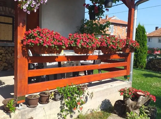 Dordevic 아파트 *